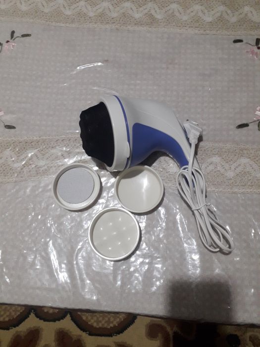 Универсальный массажор сотилади