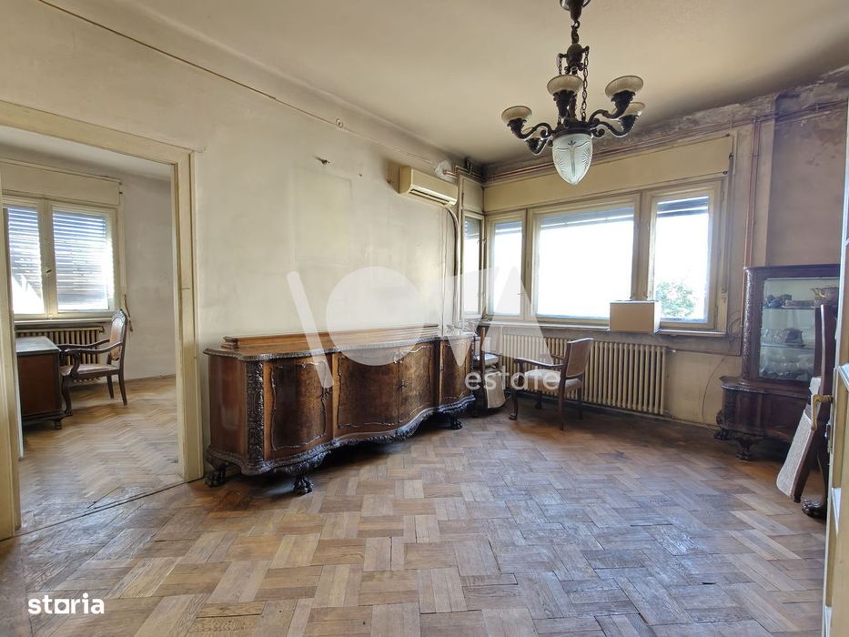 De vânzare apartament 3camere - str. Plantelor - central
