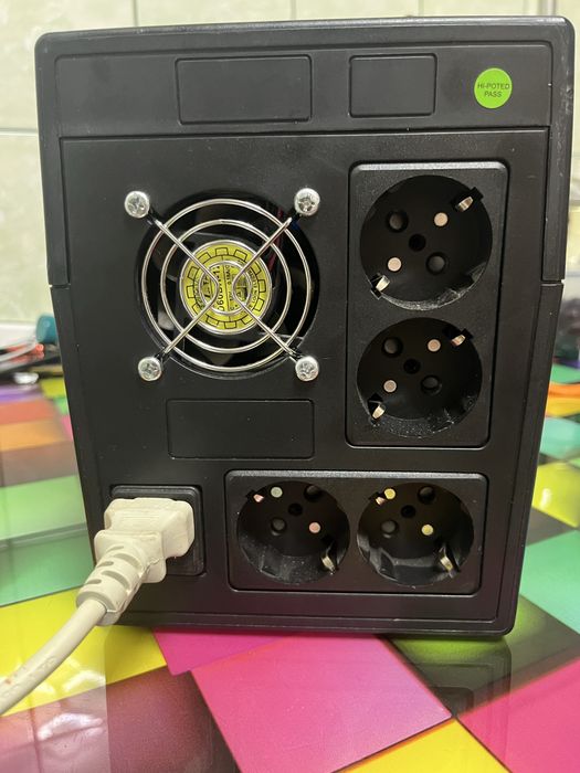 UPS Micropower Micro-2000VA LCD Schuko, Sursă neîntreruptibilă 1200W