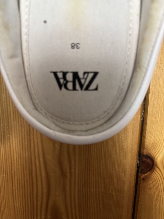 Zara  кеды белые б/у размер 38