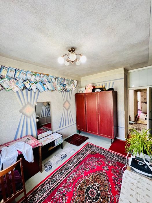 Срочно 3-х комнт. Военный городок, Аранча 90д.