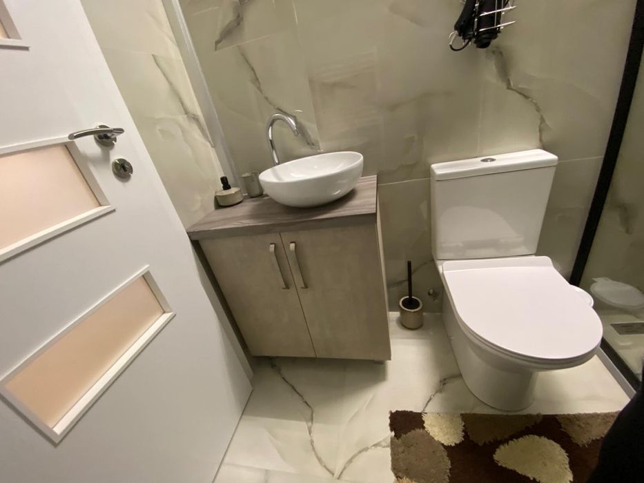 Inchiriez apartament 2 camere