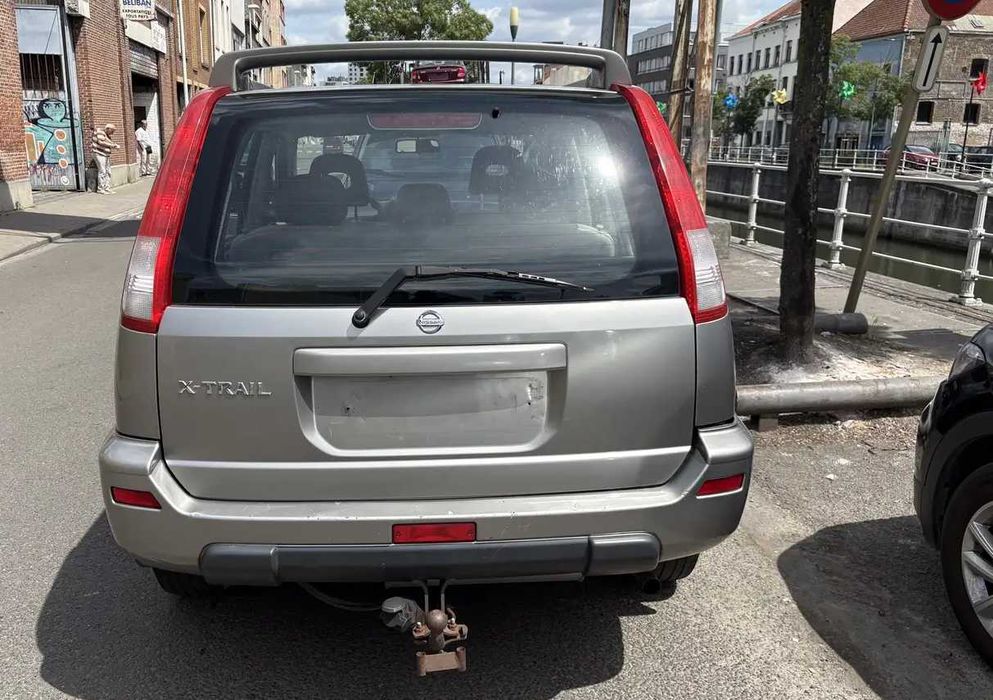 На Части Nissan X-trail (T30 facelift) 2.5 бензин 165к.с. 4x4 2006г.