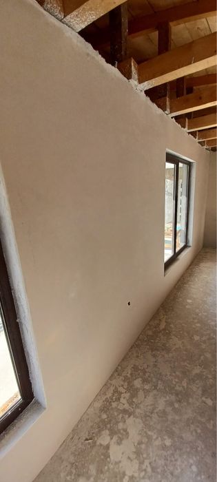 Tencuiala mecanizata interior / exterior /  izolatiii exterioare polistiren/vata / inchiriez generator trifazic 25kwa / sapa autonivelanta mecanizata