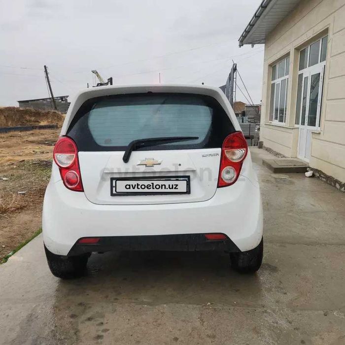 Продается Spark 2 позиция