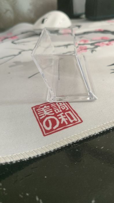 Подставка для визиток, визитница.