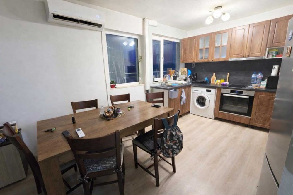 Продава се Тристаен апартамент в Велико Търново, Център - 80 кв.м за 861 €/кв.м - Снимка #1