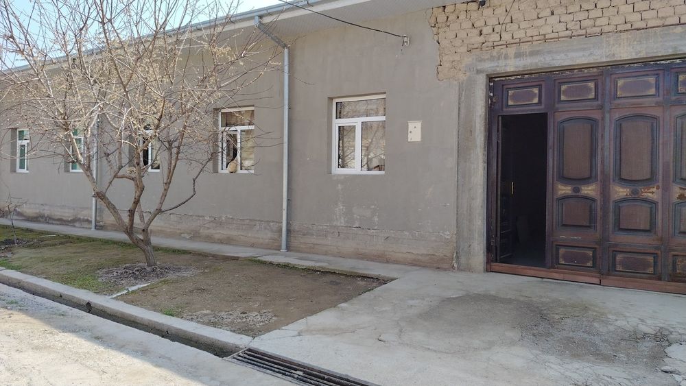 Madaniyatda 4.28 sotixli uy sotiladi