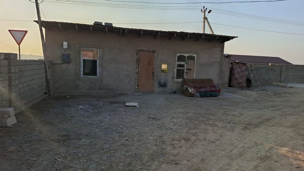 Цех арендаға қоршалған