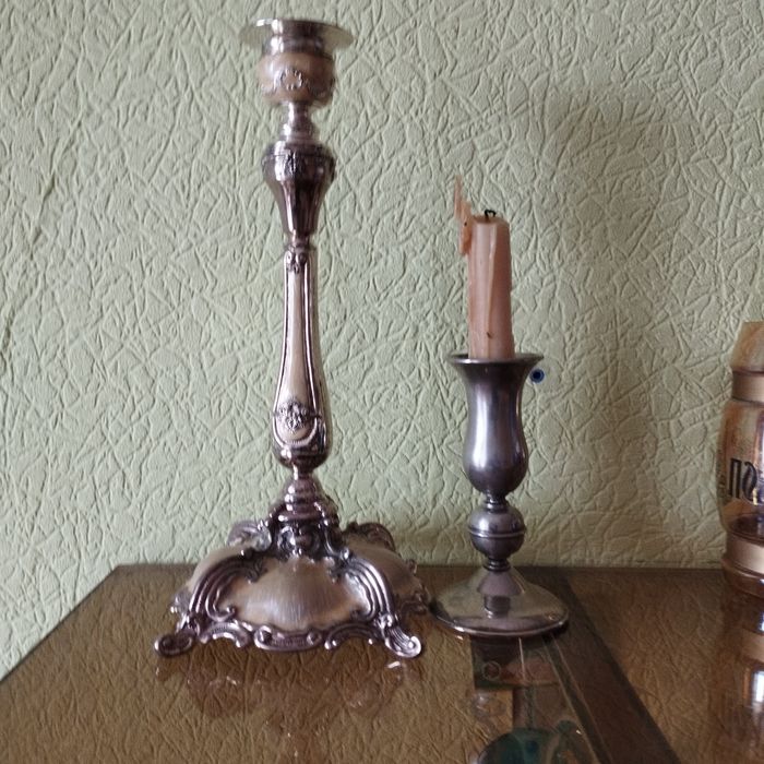 Подсвечник 2000х годов.