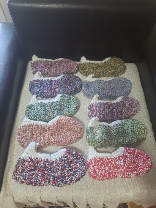 Botosei de casa croșetati manual