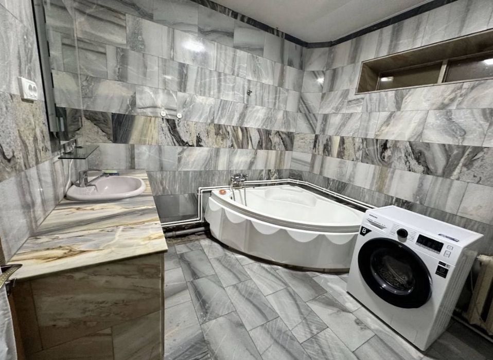 Продаётся 3ком/3/9, 87м2 ор-р: Парк Бабура, пос-во Саудовской Аравии