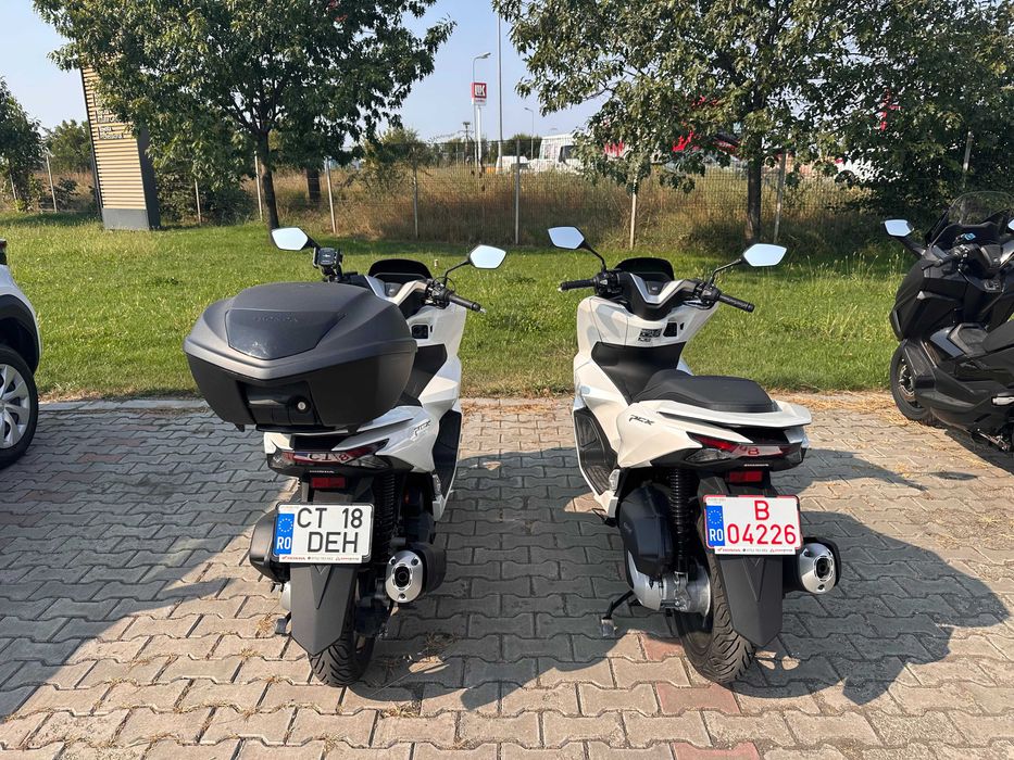 Topcase 35l + suport prindere Honda Pcx125 aproape nou