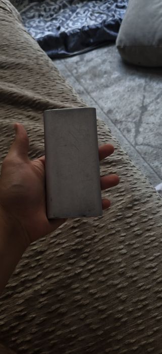 Продам повербанк самсунг 10к мач