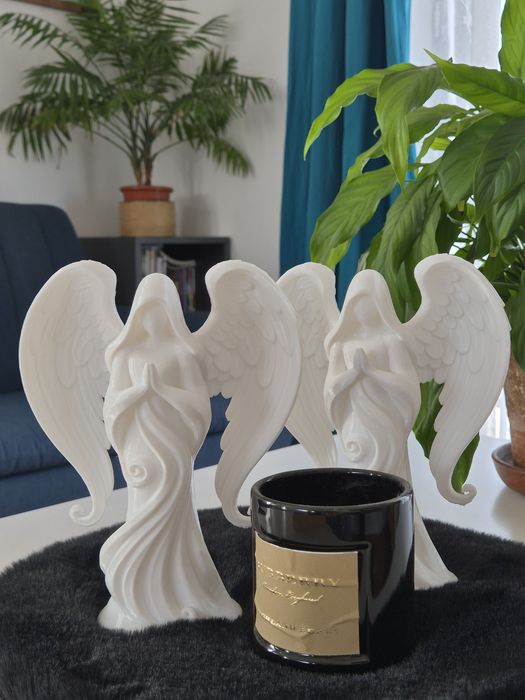 Sculptură Modernă "Celestial Angel" – Ediție Limitată Print 3D