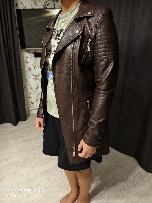 Продам новую кожанку