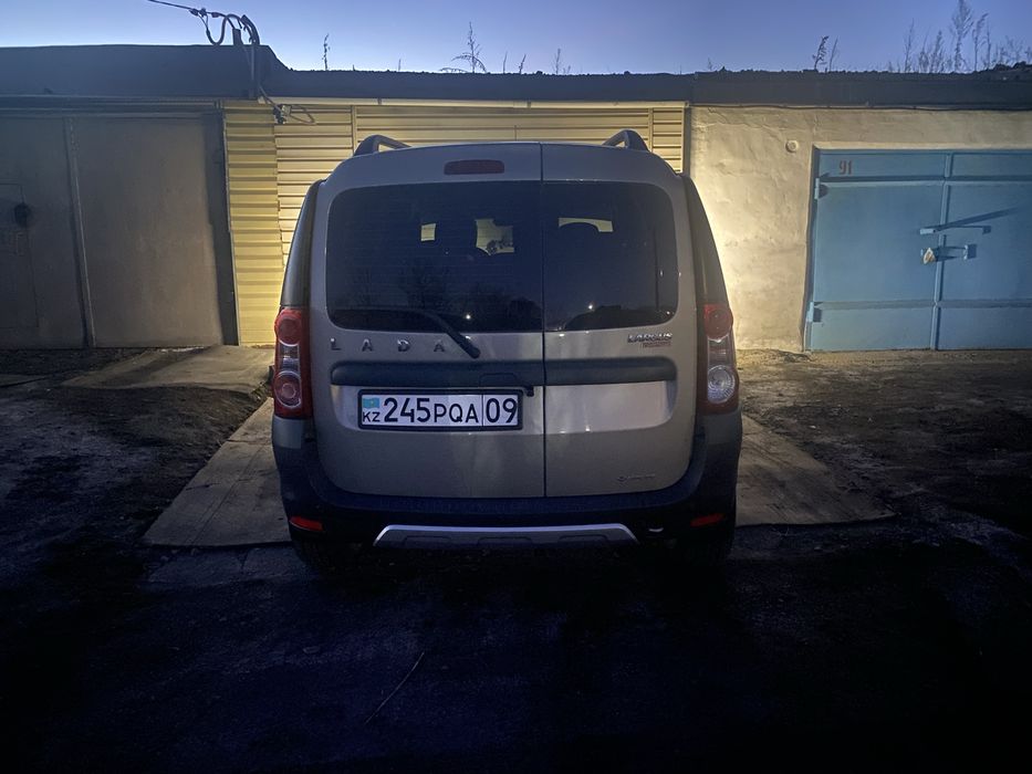 Продам авто Лада ларгус кросс