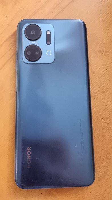 Продаю телефон Honor X7a Plus