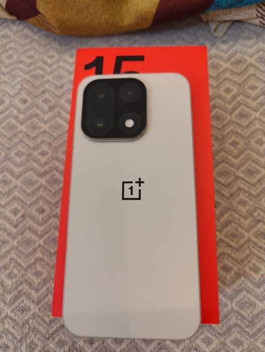 Oneplus 15 16/512gb