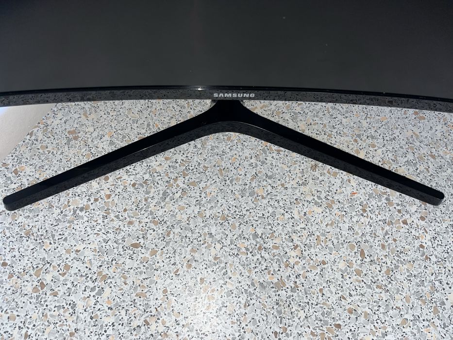 Monitor Curbat Samsung 144HZ 1080p Gaming