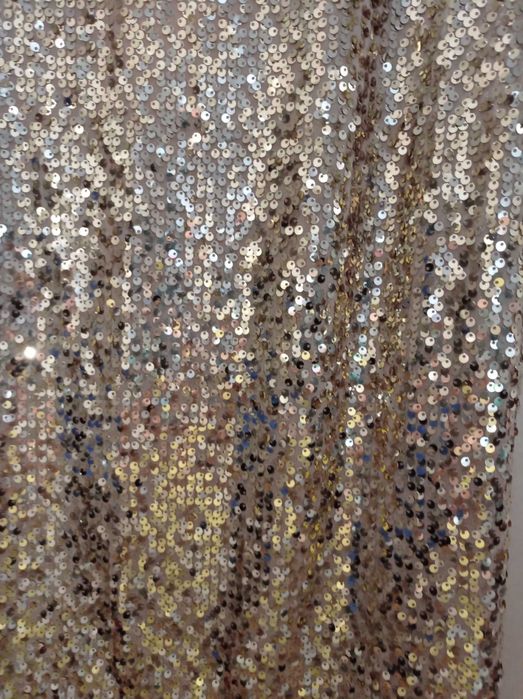 Платье пайетки золото