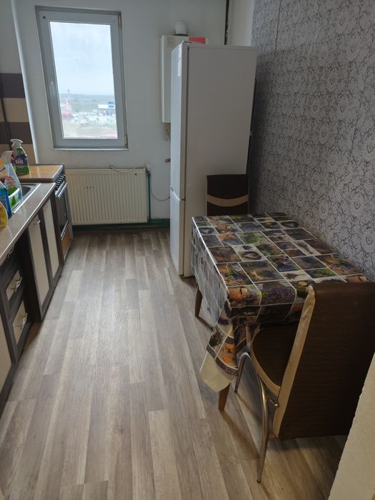 Apartament de închiriat