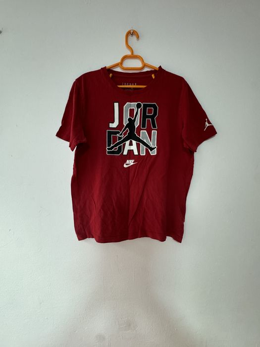 Tricou Jordan Rosu
