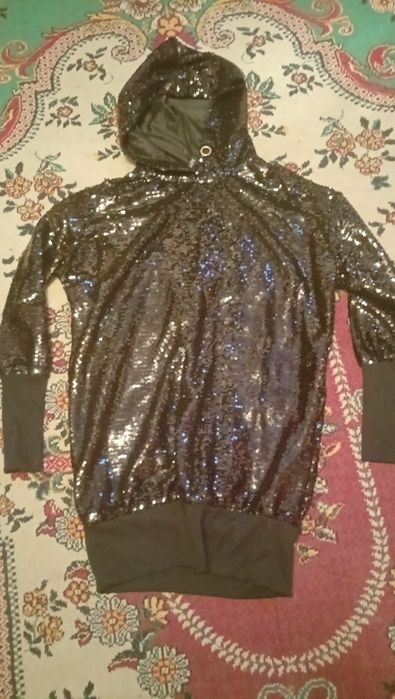 Отдам в дар  вещи