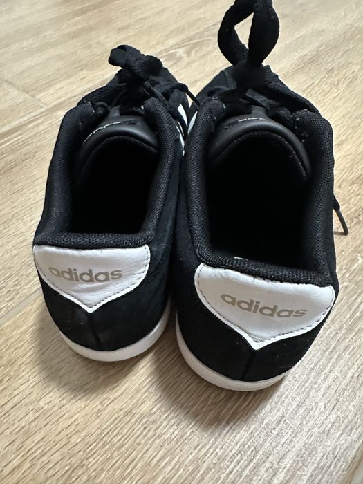 Adidas unisex marimea 39