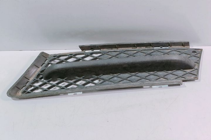 Grila bara  stanga 51117154551 BMW Seria 3 E90/E91/E92/E93