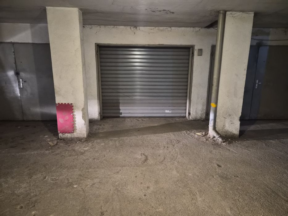 Продавам гараж - гр. Стара Загора център