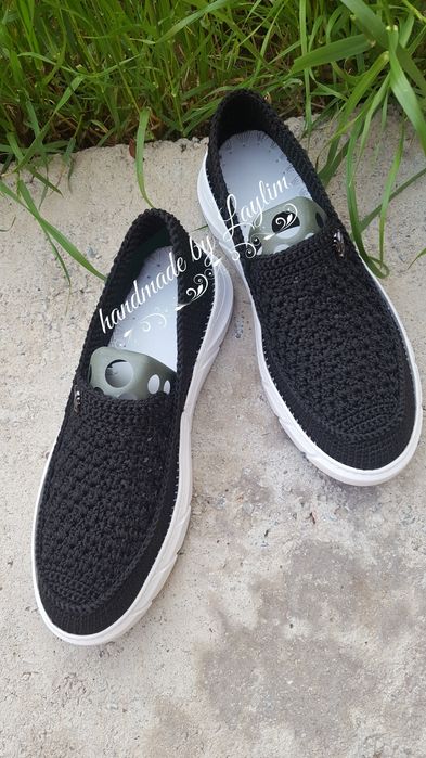 Toqilgan oyoq kiyimlar