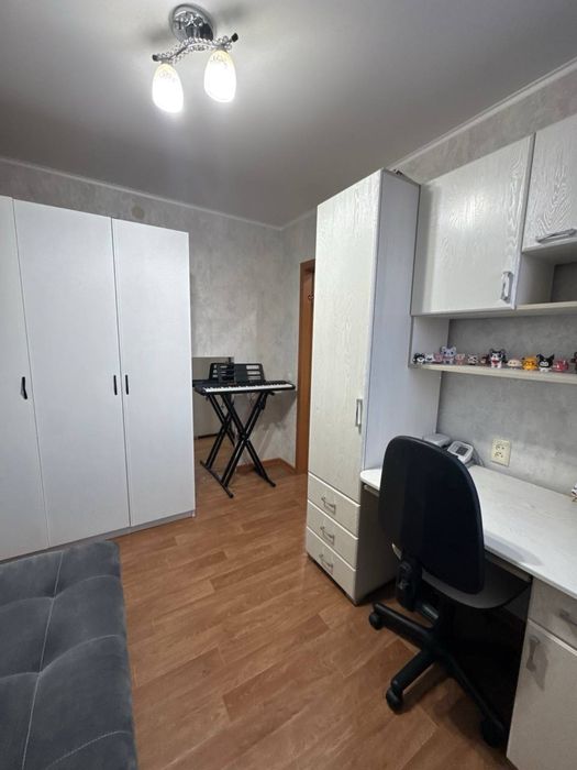 Продам 3 ком квартиру в центре города