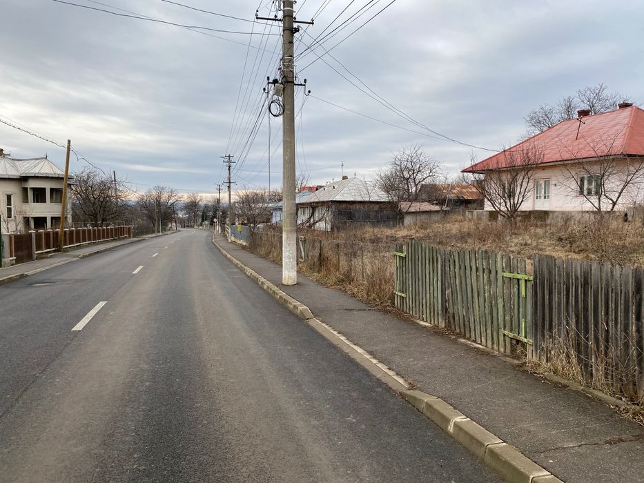 Casă bătrânească / teren 3000mp2 / vând / rate 5 ani