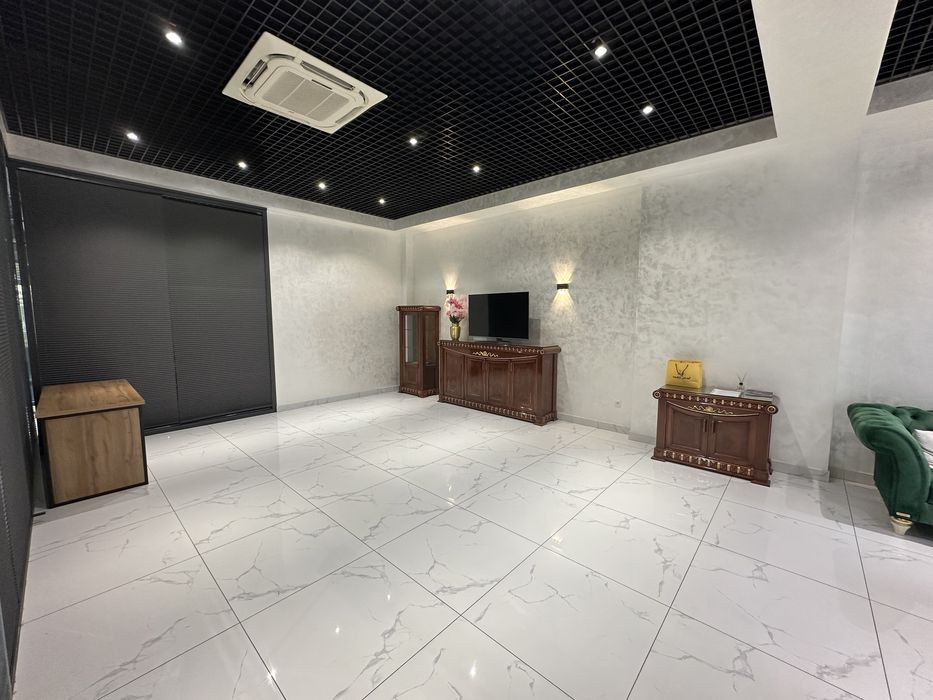 Сдается в аренду помещение/Евро офис вдоль дороги 272м2 - Яккасарай