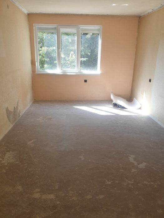 Продава се Двустаен апартамент в Горна Оряховица - 68 кв.м за 1200 €/кв.м - Снимка #3