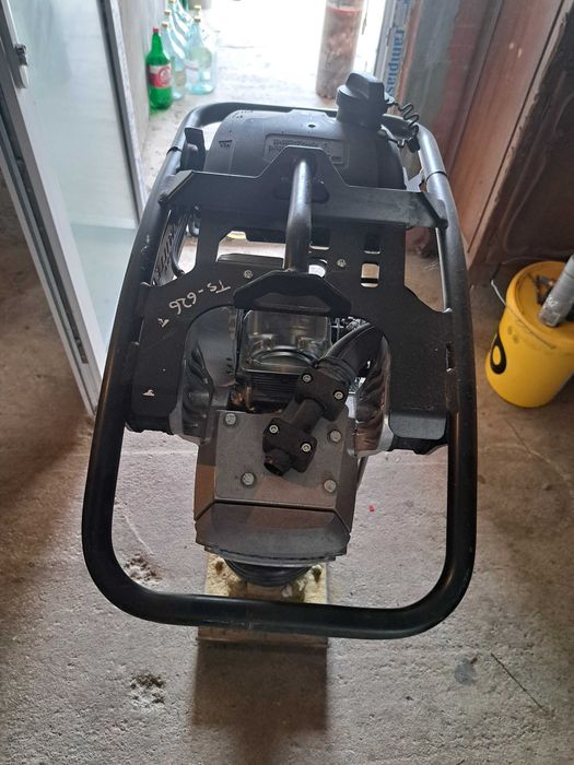 Mai compactor motor Honda ca nou