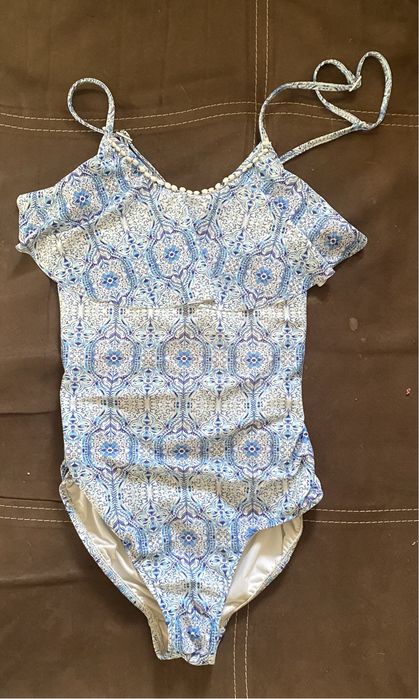 Дамски Бански -xs и s