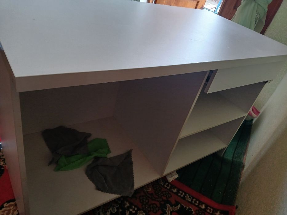 Мебел сотилади зур