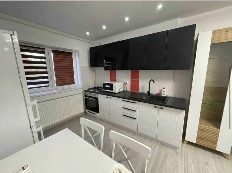 Ofer spre inchiriere apartament cu 3 camere, Palladium Residence 1
