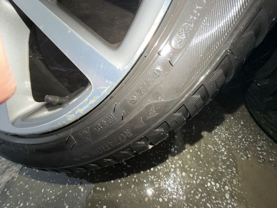 Jante r18 Charleston cu cauciucuri all sezon 225 45