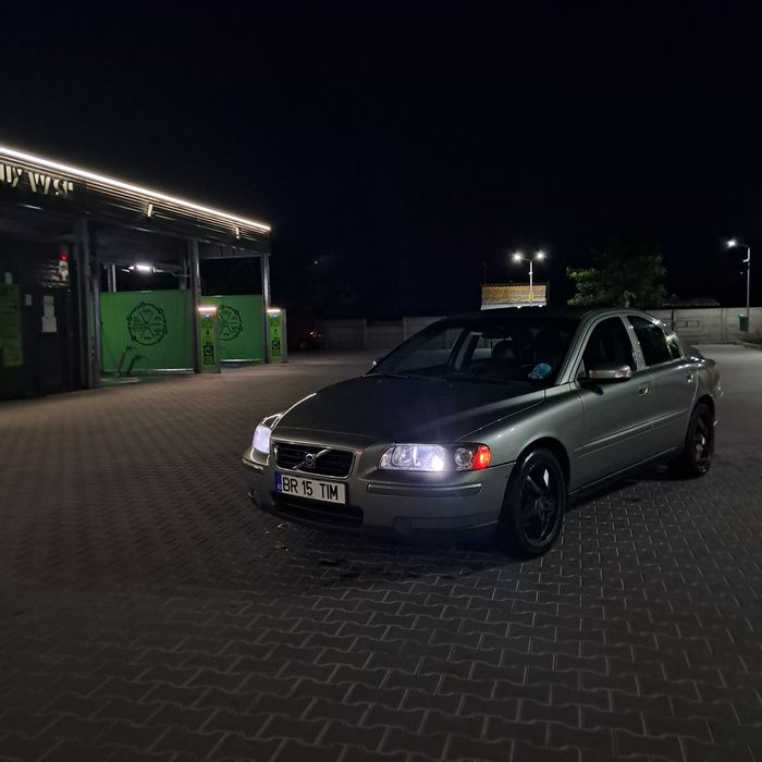 Vând sau schimb Volvo s 60