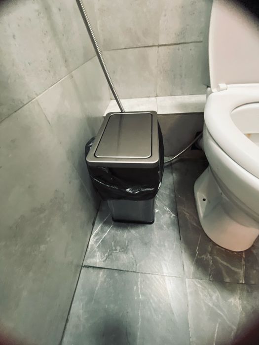 Сантехника,унитаз,диспенсера