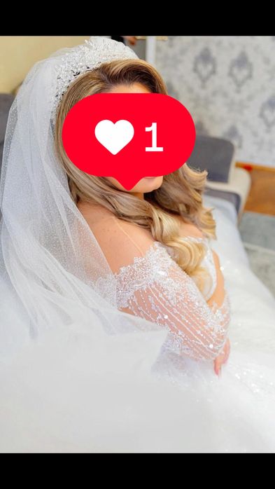 Rochie de mireasă(cerc și voal) + diademă cadou
