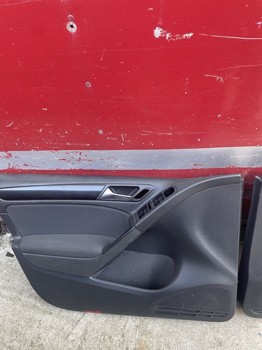 Кори за врати  VW Golf 6