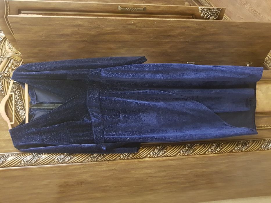 Rochite    catifea elastica  si  voal