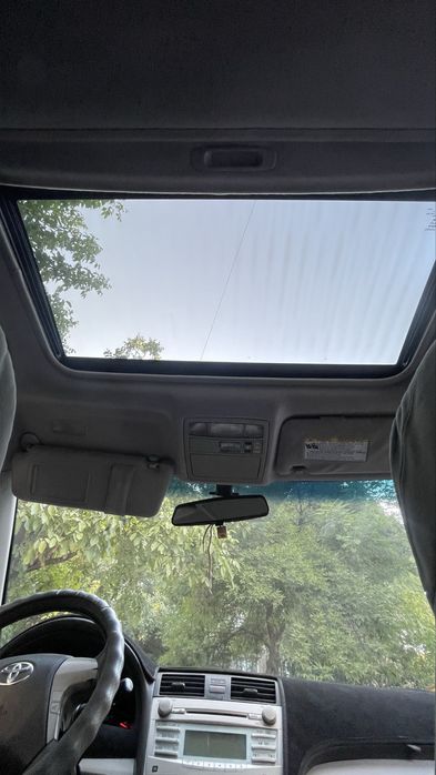 Toyota Camry 40       2,4 бензин