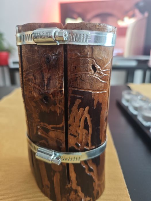 Поставка за ножове
