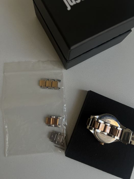 Часовник Just Cavalli