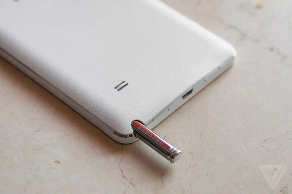 Samsung Galaxy Note 4 в хорошем состоянии